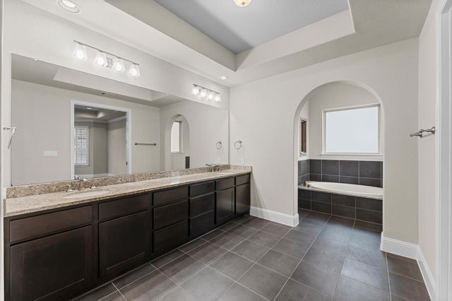 5315 Iris Springs Lane, Sugar Land, TX 77479