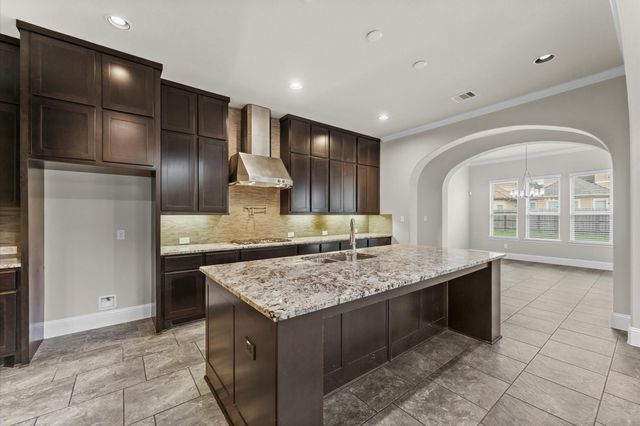 5315 Iris Springs Lane, Sugar Land, TX 77479