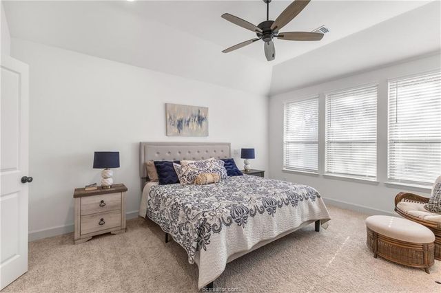 1614 Briscoe Manor Court, College Station, TX 77845