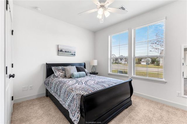 1614 Briscoe Manor Court, College Station, TX 77845