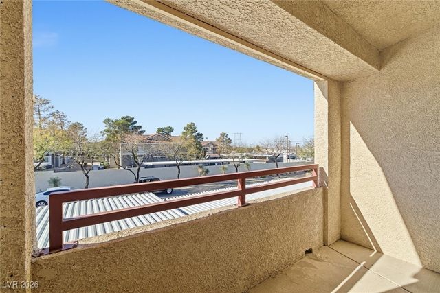 520 Arrowhead Trail 522, Henderson, NV 89015