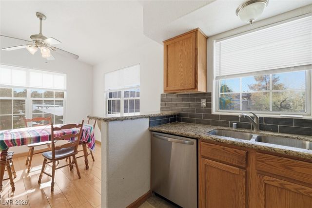 520 Arrowhead Trail 522, Henderson, NV 89015