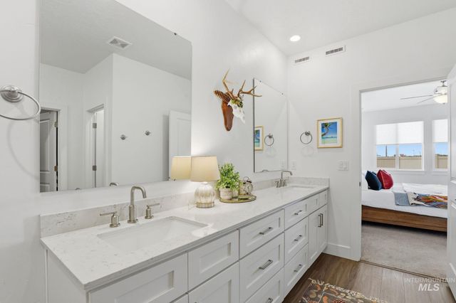 133 Insight Ct, Middleton, ID 83644