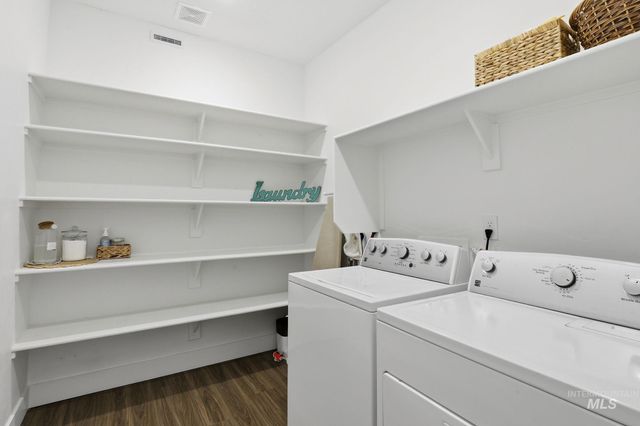 133 Insight Ct, Middleton, ID 83644