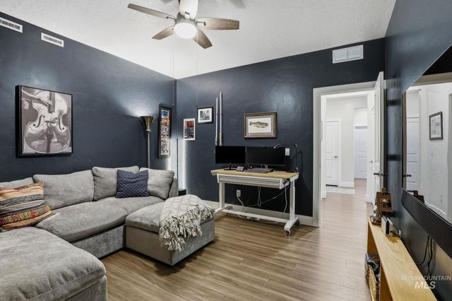 133 Insight Ct, Middleton, ID 83644