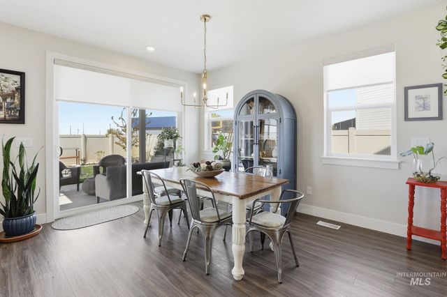 133 Insight Ct, Middleton, ID 83644