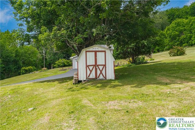 50 Kohls Road, Allen Twp, PA 18067
