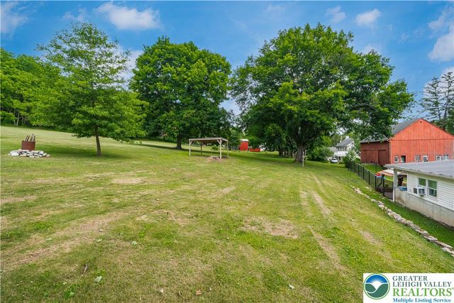 50 Kohls Road, Allen Twp, PA 18067