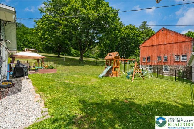 50 Kohls Road, Allen Twp, PA 18067