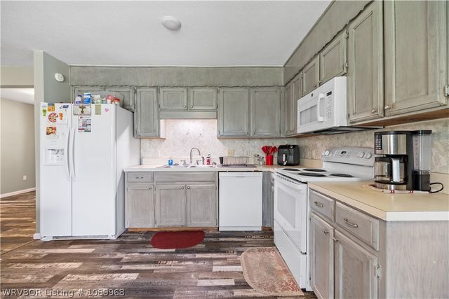 1542 Been Ridge Way, Greenwood, AR 72936
