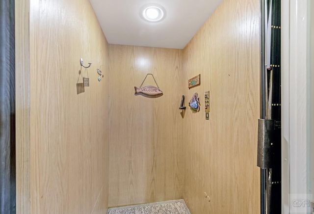 1334 Outrigger Street, Tiki Island, TX 77554