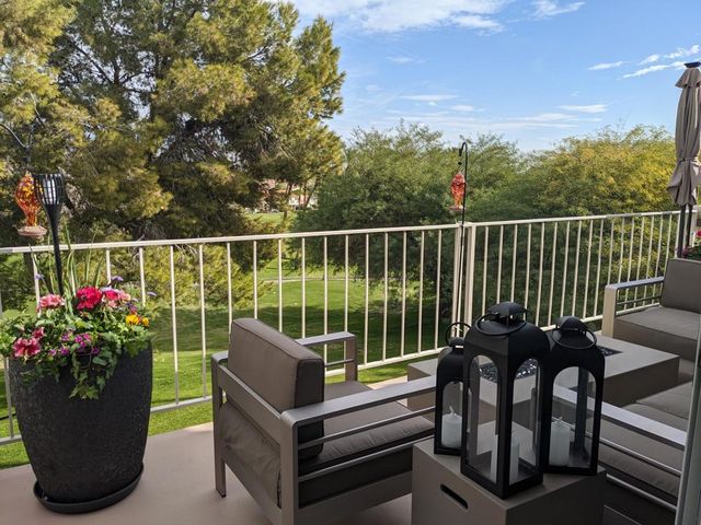 348 Vista Royale Drive, Palm Desert, CA 92211