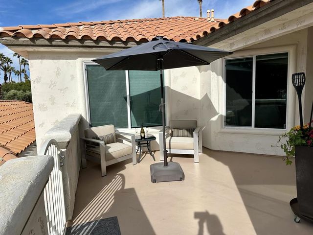 348 Vista Royale Drive, Palm Desert, CA 92211