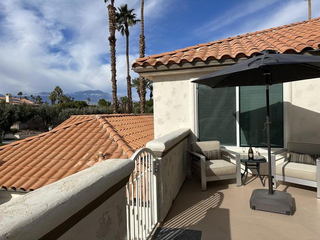 348 Vista Royale Drive, Palm Desert, CA 92211