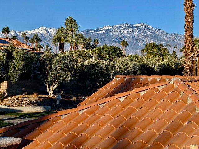 348 Vista Royale Drive, Palm Desert, CA 92211