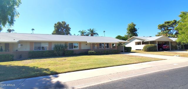 13606 N REDWOOD Drive, Sun City, AZ 85351