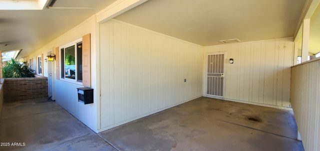 13606 N REDWOOD Drive, Sun City, AZ 85351