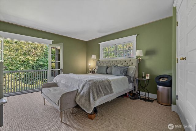 1108 Harvard Avenue E, Seattle, WA 98102