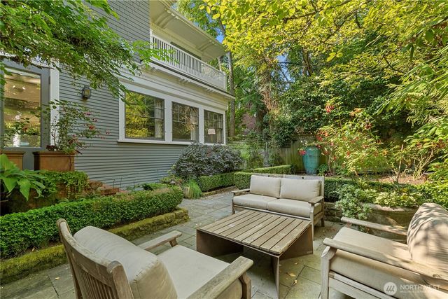 1108 Harvard Avenue E, Seattle, WA 98102