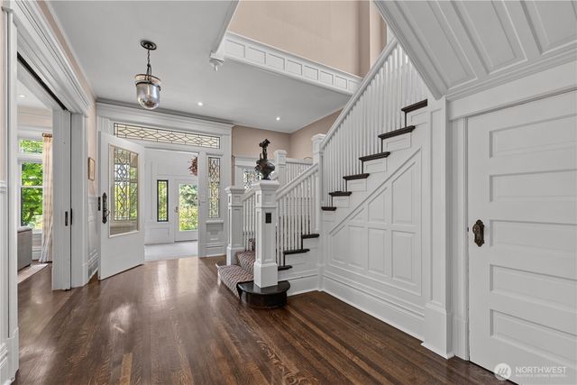 1108 Harvard Avenue E, Seattle, WA 98102