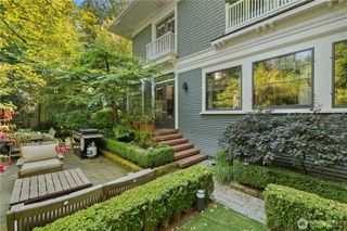 1108 Harvard Avenue E, Seattle, WA 98102