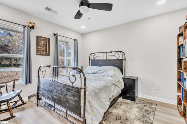 218 N Florida Avenue, Greenville, SC 29611