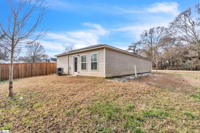 218 N Florida Avenue, Greenville, SC 29611