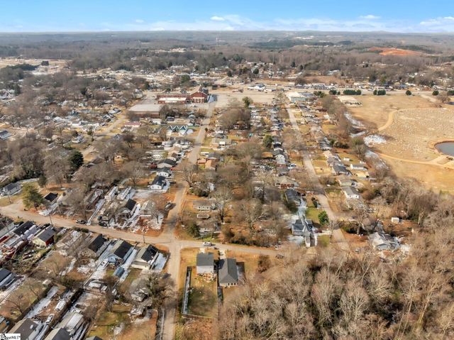 218 N Florida Avenue, Greenville, SC 29611