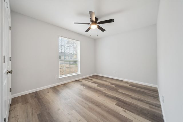 112 Bristol Drive, Cedar Hill, TX 75104