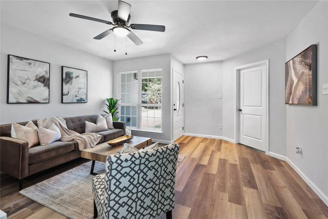 112 Bristol Drive, Cedar Hill, TX 75104