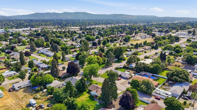 710 N Best Rd, Spokane Valley, WA 99216