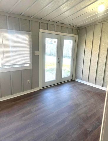 1105 Sparks Road, Lexington, KY 40505