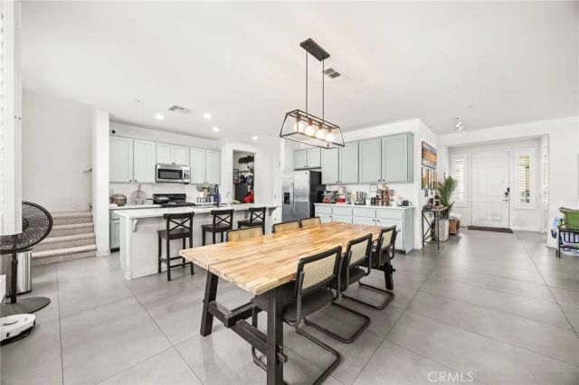 2934 S Via Belamaria, Ontario, CA 91762