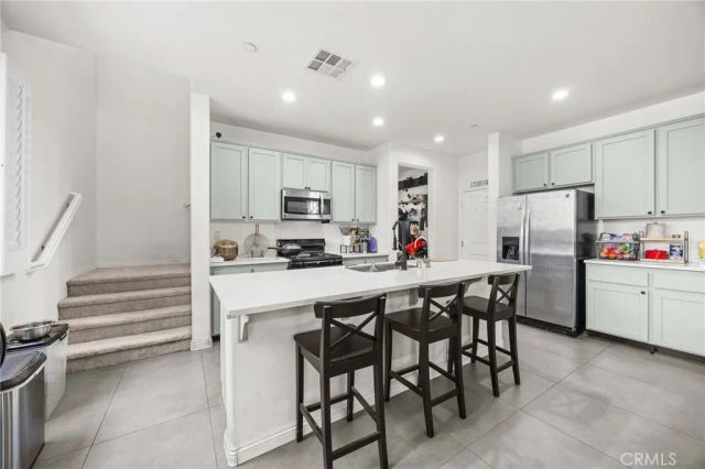 2934 S Via Belamaria, Ontario, CA 91762