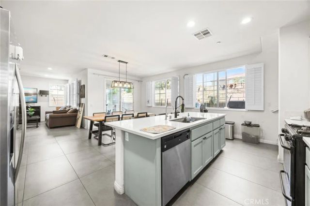 2934 S Via Belamaria, Ontario, CA 91762