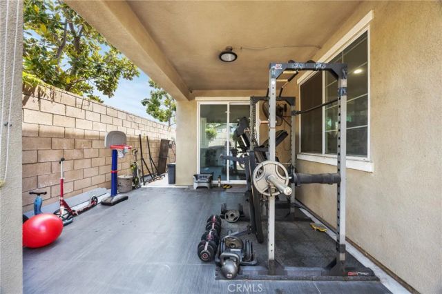 2934 S Via Belamaria, Ontario, CA 91762