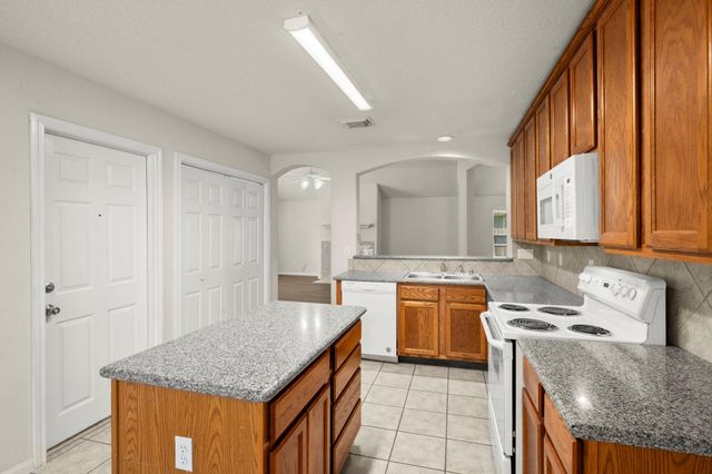 3226 Woodwind Road, Montgomery, TX 77356