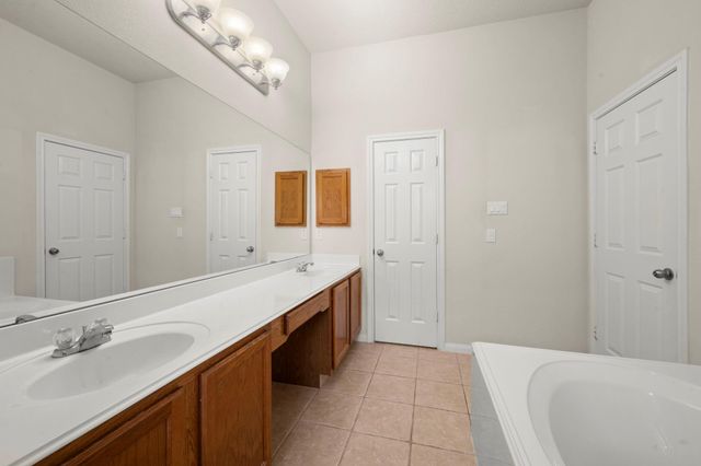 3226 Woodwind Road, Montgomery, TX 77356