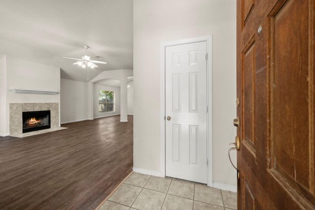 3226 Woodwind Road, Montgomery, TX 77356