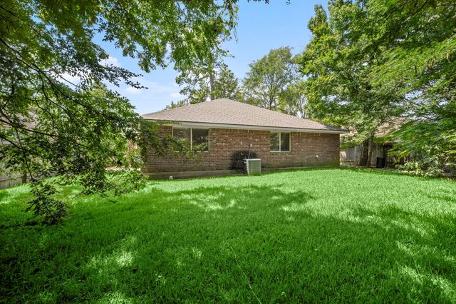 3226 Woodwind Road, Montgomery, TX 77356
