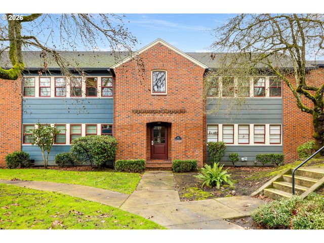 255 Ne 61 Ave 12, Portland, OR 97213