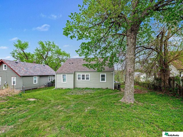 3528 N 45th Street, Omaha, NE 68104