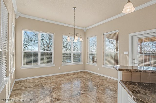 8535 Crestline Drive, Hackett, AR 72937