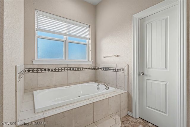 8535 Crestline Drive, Hackett, AR 72937