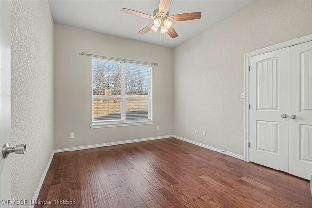 8535 Crestline Drive, Hackett, AR 72937