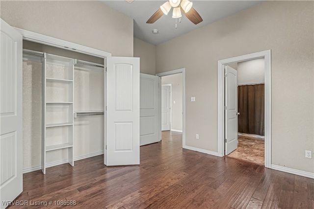 8535 Crestline Drive, Hackett, AR 72937