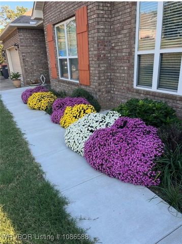 8535 Crestline Drive, Hackett, AR 72937