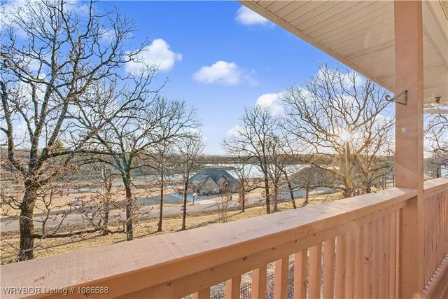 8535 Crestline Drive, Hackett, AR 72937