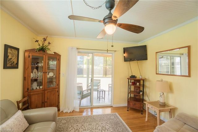 736 104th AVE N # 1, Naples, FL 34108