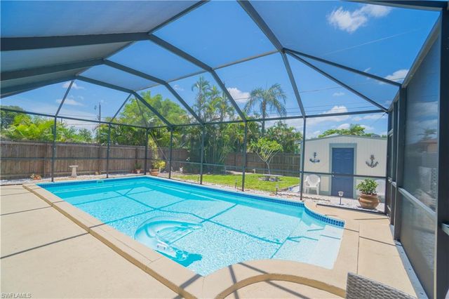 736 104th AVE N # 1, Naples, FL 34108
